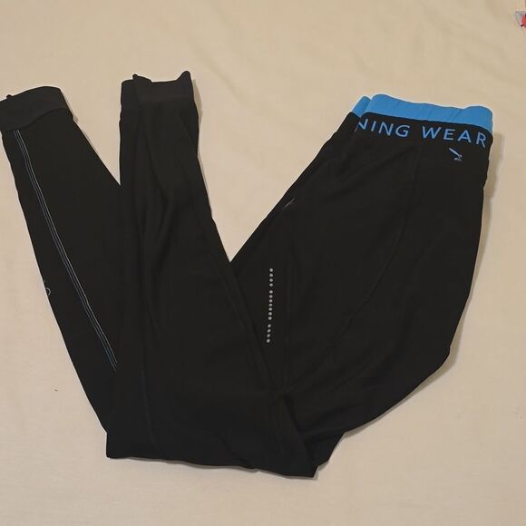 GORE RUNNING WEAR SET SIZE MEDIUM - Picture 8 of 15